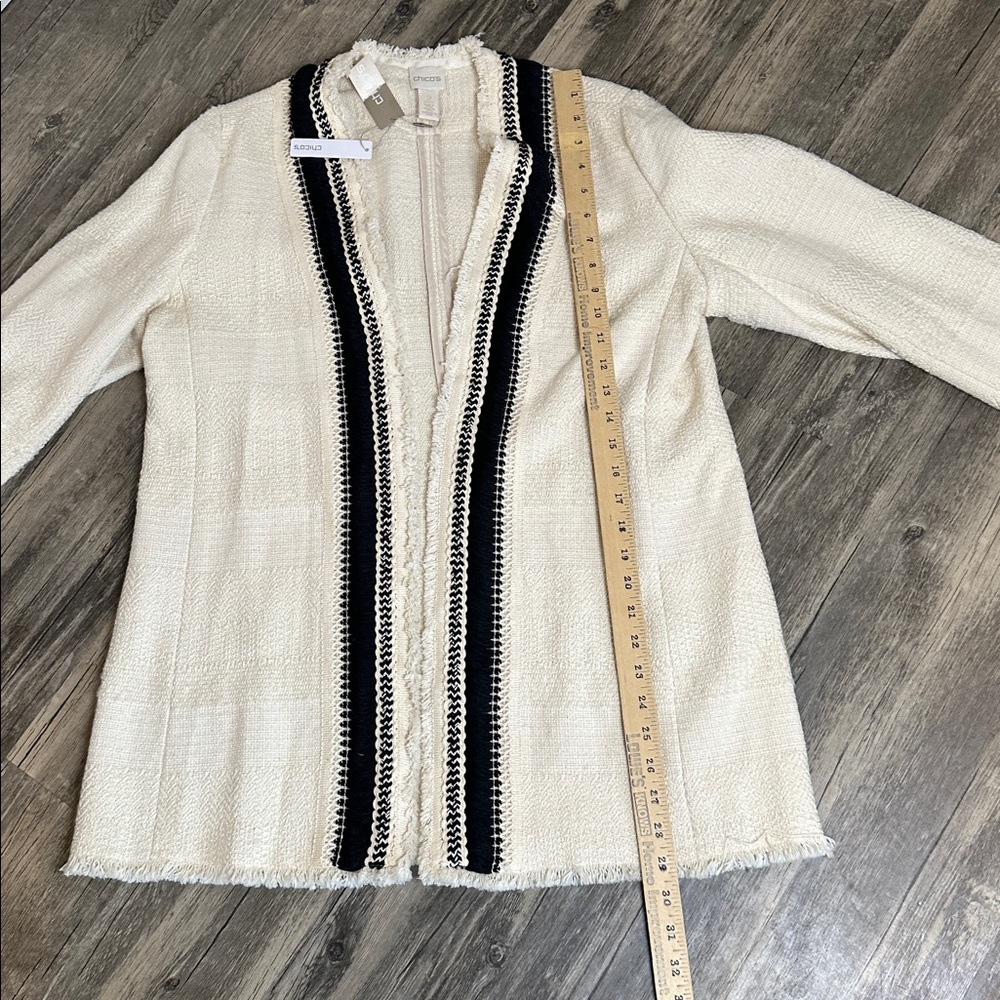 Chico’s Cream Cardigan with Black Accents size large - Picture 7 of 12